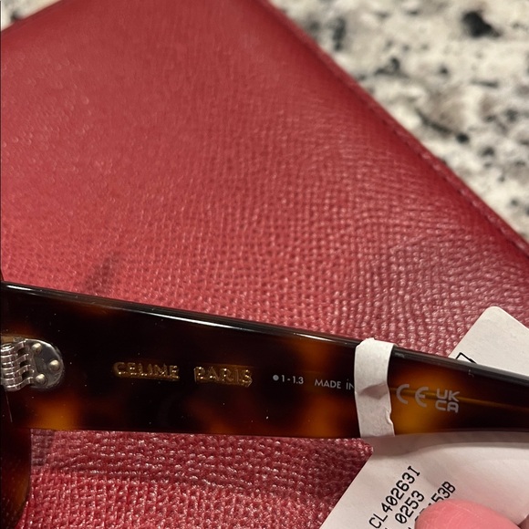 CELINE PARIS Oversized Tortoise Sunglasses BRAND NEW A MUST HAVE! - Picture 7 of 8